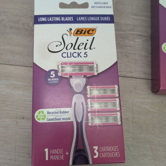 Lot Of 5 BIC Soleil Click 5 Women's Disposable Razor with 1 Handle and 3 Refills - Picture 2 of 5